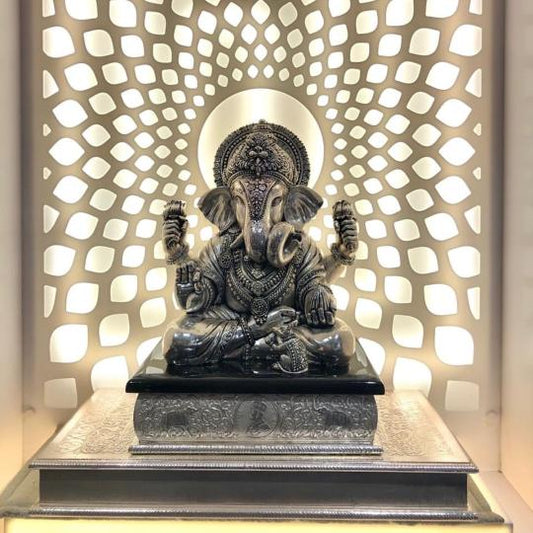 Antique Ganeshji / Ganpatiji God Idols
